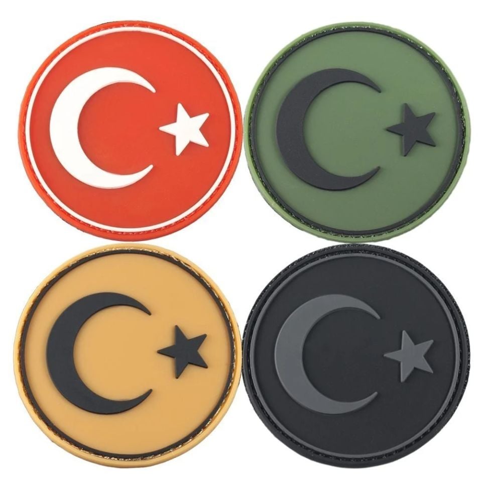 PLASTİK 3D BAYRAK CIRTLI