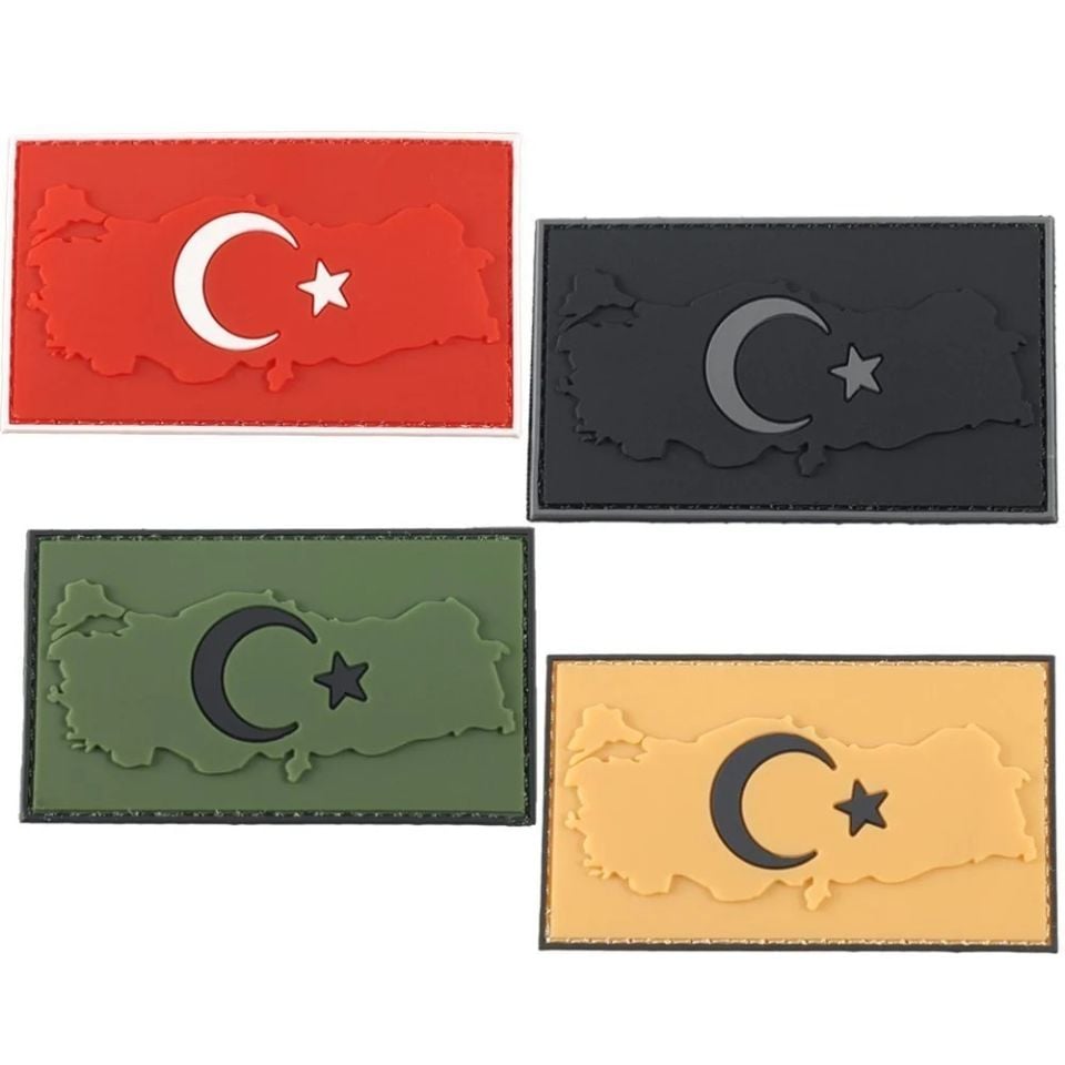 PLASTİK 3D DİKTÖRGEN BAYRAK CIRTLI